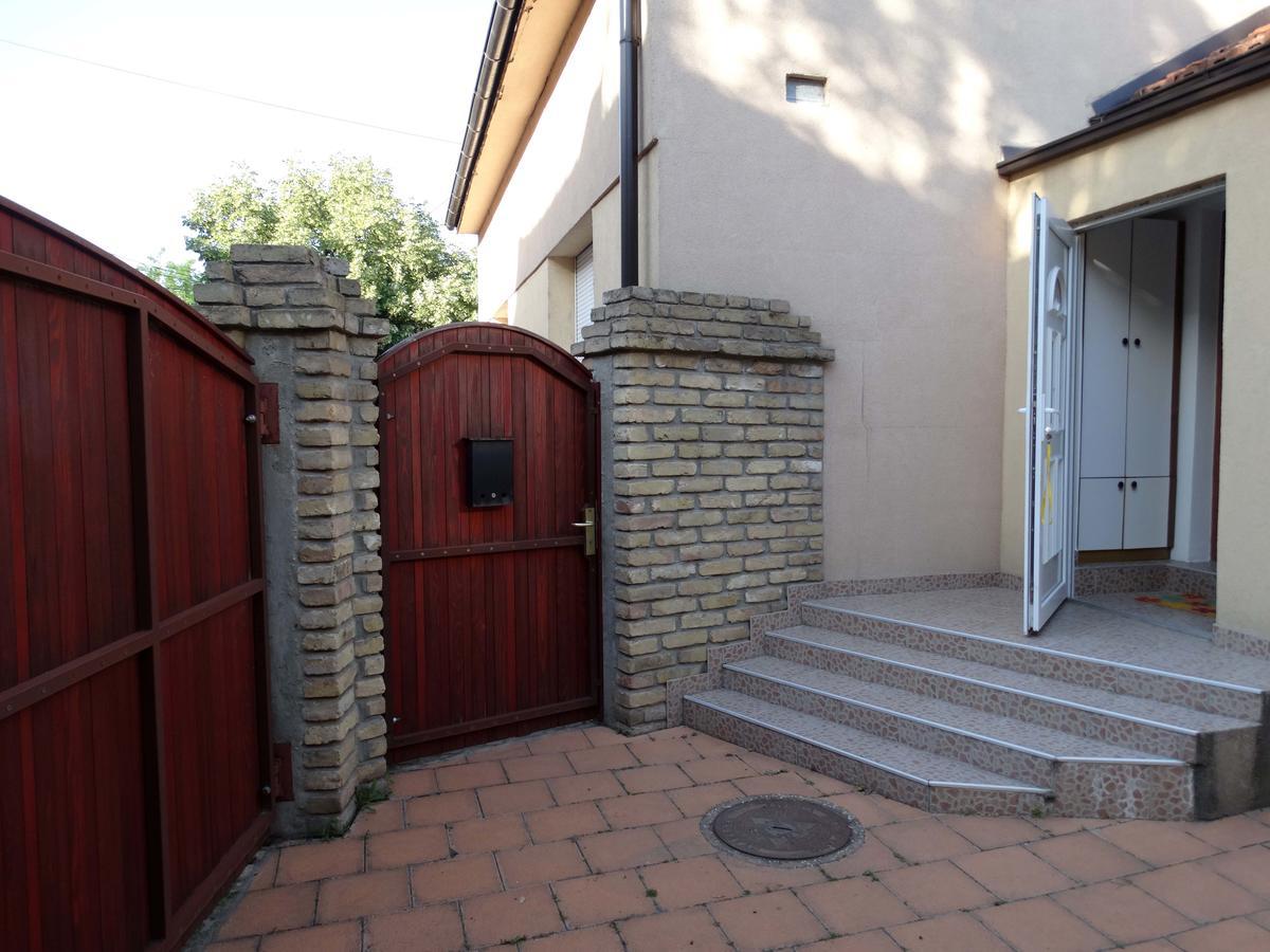 Appartement Marijana - Center à Novi Sad Extérieur photo
